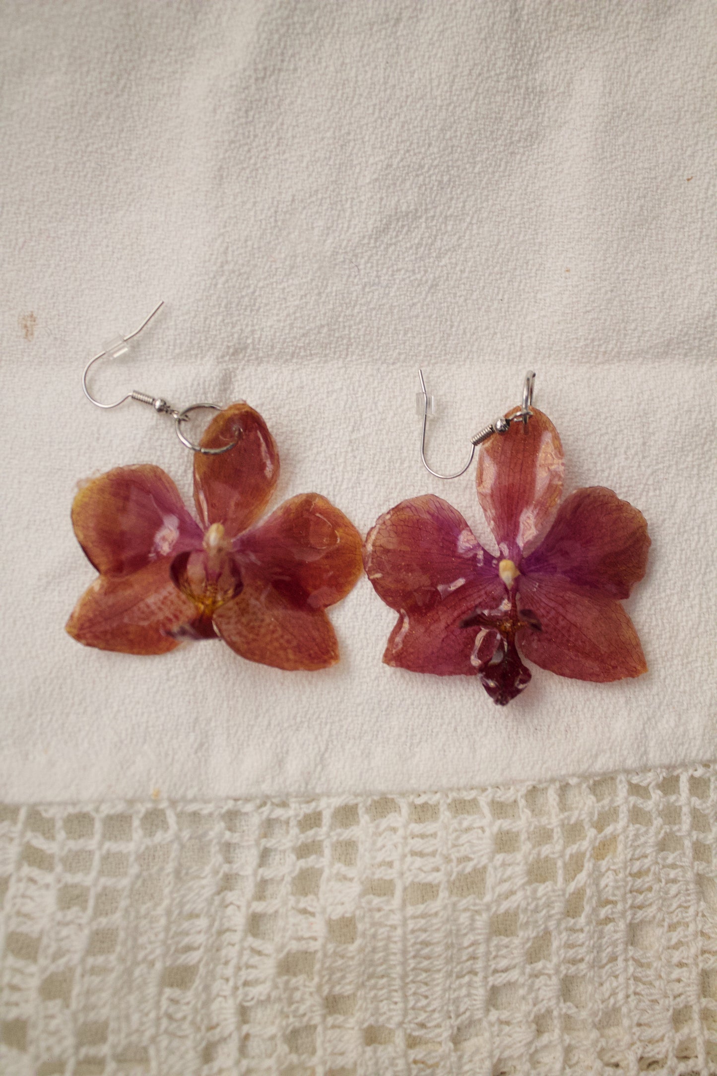 Perfect Plum Orquídea Earrings Pair Silver 1