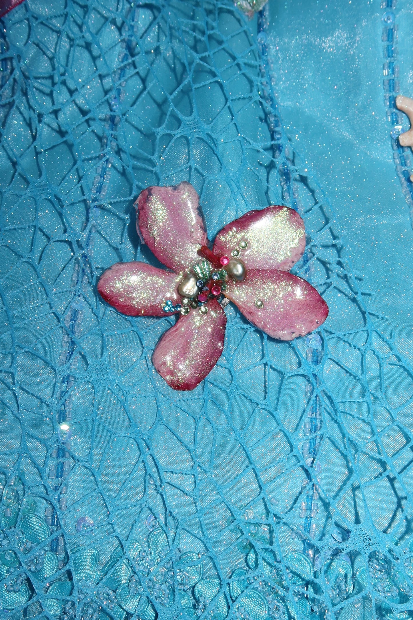 Natalia Plumeria Hair Clip