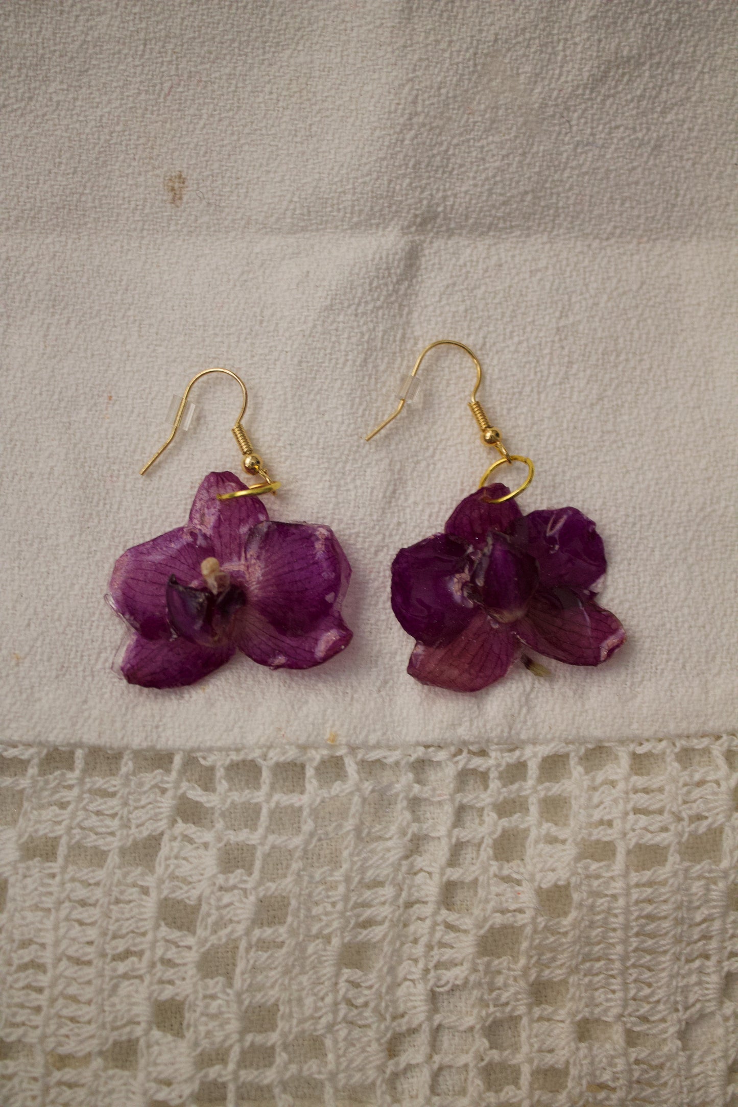 Orquídea Violetta Earrings Pair (One of One)