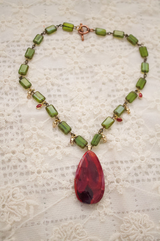 Esmeralda Ardiente Necklace