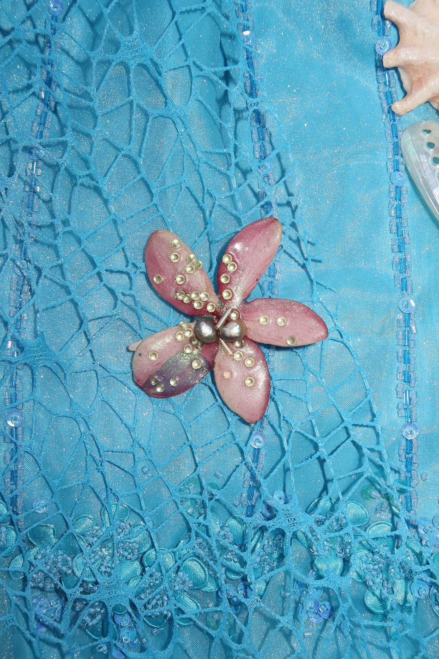Carmen Plumeria Hair Clip