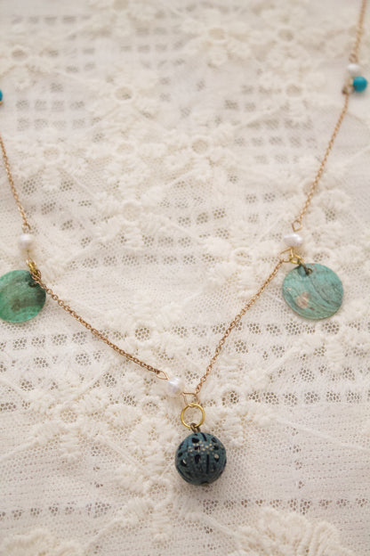 Agua de Mar Charm Necklace