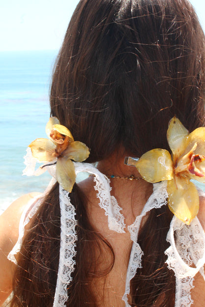 Cindy Orchid Hair Clip
