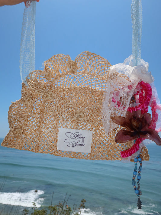 Montserrat Tote with Keychain