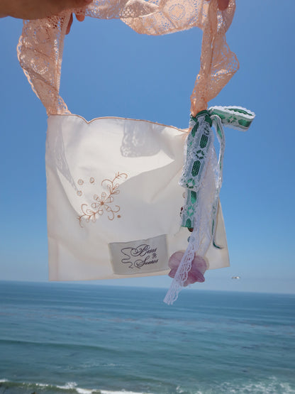 Julissa Tote with Keychain