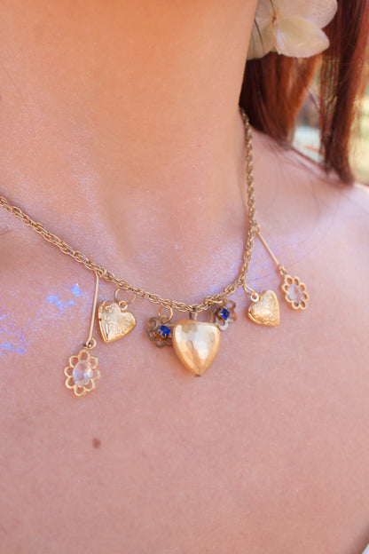 Corazones Florales Encantados Charm Necklace