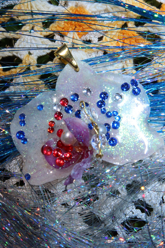 Costa Rica / Puerto Rico Orchid Pendant– Limited Edition Collection
